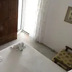 Mandola