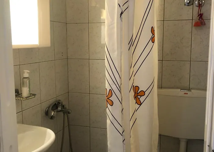 Mandola