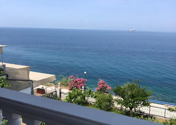 Lejlighed Mandola Skála Marión