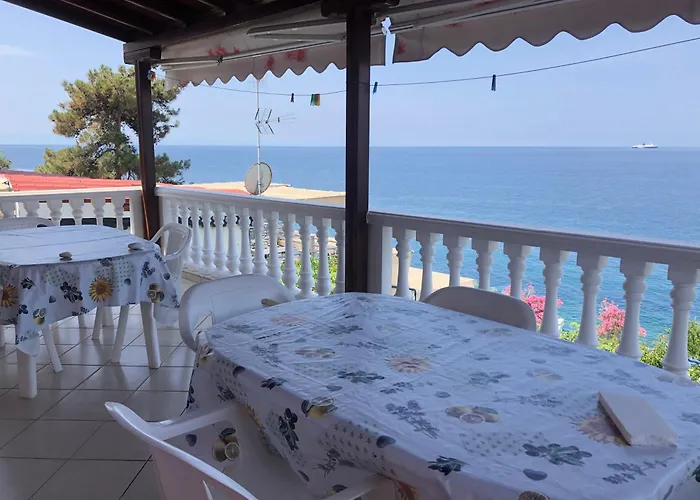 Mandola * Skála Marión